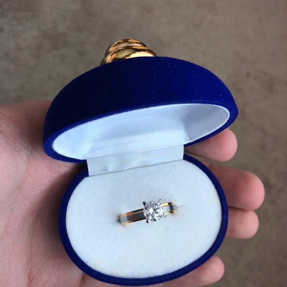 Diamond ring